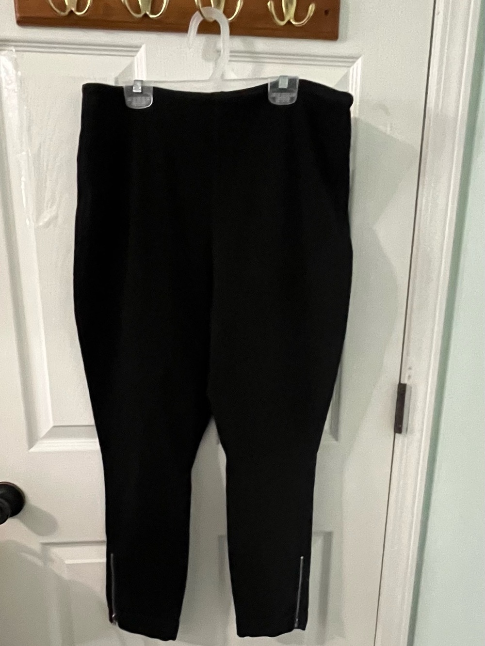 Lysse Black Ponte Ankle Zip Pants